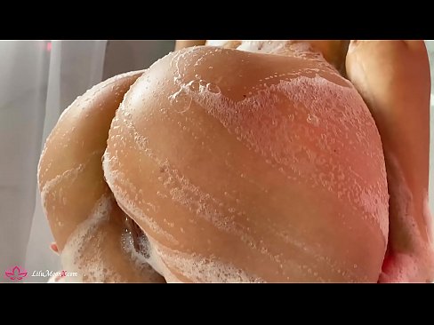 ❤️ Brineta masturbira macu vibratorom do intenzivnog orgazma pod tušem ❤️❌ Ruski porno u pornografiji hr.gaypornforyou.ru ❌